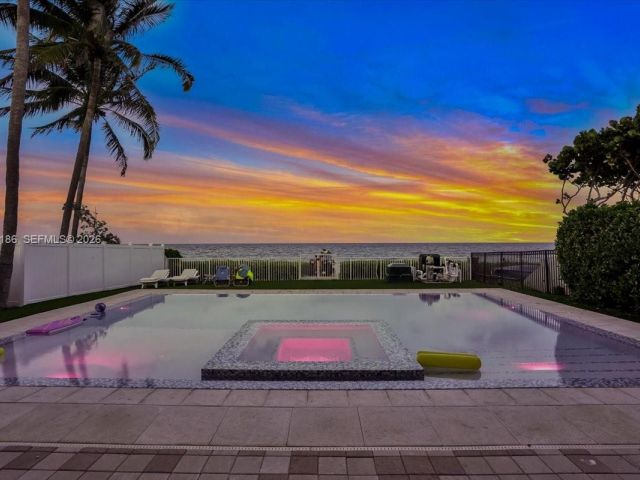 Продажа дома по адресу  - фото 7482773