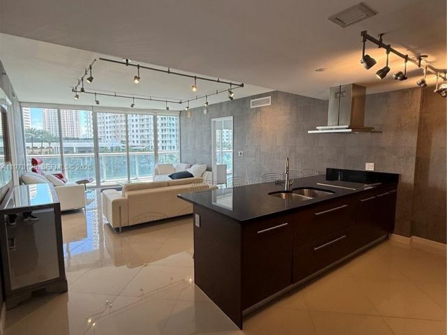 Квартира в аренду номер619 - фото 7529260