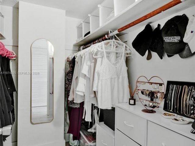 Продажа квартиры #718 - фото 7513639