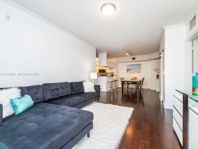 Продажа квартиры #4311 - фото 7512710