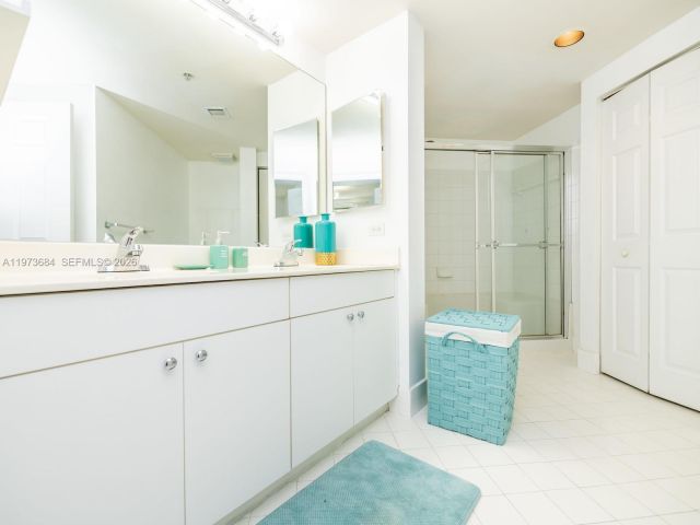 Продажа квартиры #4311 - фото 7512713