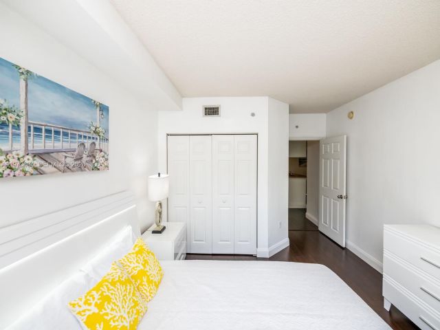 Продажа квартиры #4311 - фото 7512719