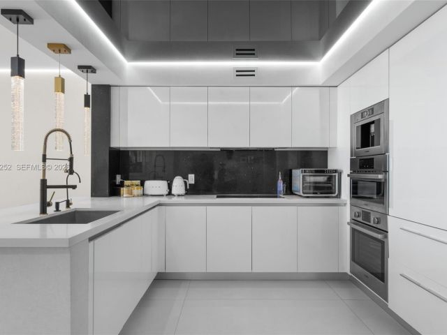 Продажа квартиры #4-2003 - фото 7490127