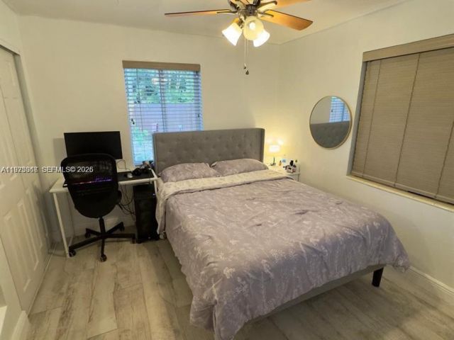 Продажа дома по адресу 2950 NE 11th Ave - фото 7478699