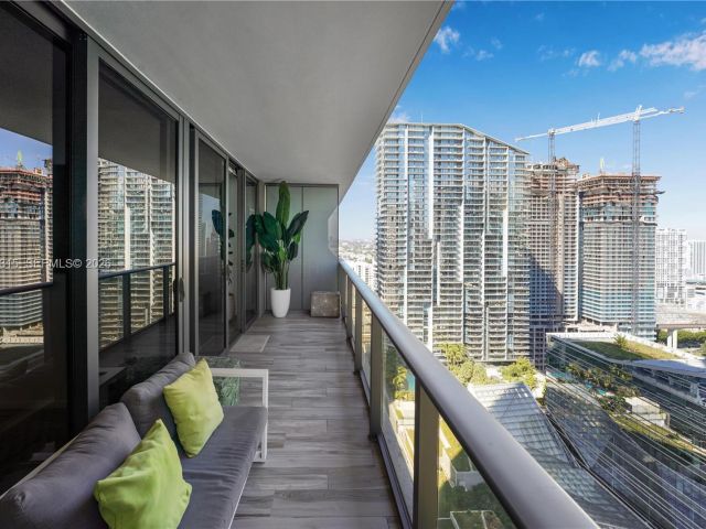 Продажа квартиры #3107 - фото 7452705