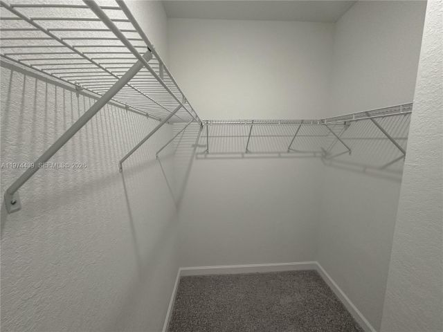 Продажа дома по адресу 14804 SW 162nd St - фото 7509175