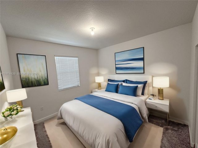 Продажа дома по адресу 14804 SW 162nd St - фото 7509180