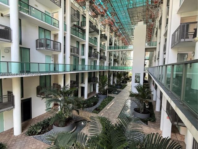 Продажа дома по адресу 6000 Collins Ave 313 - фото 7469220