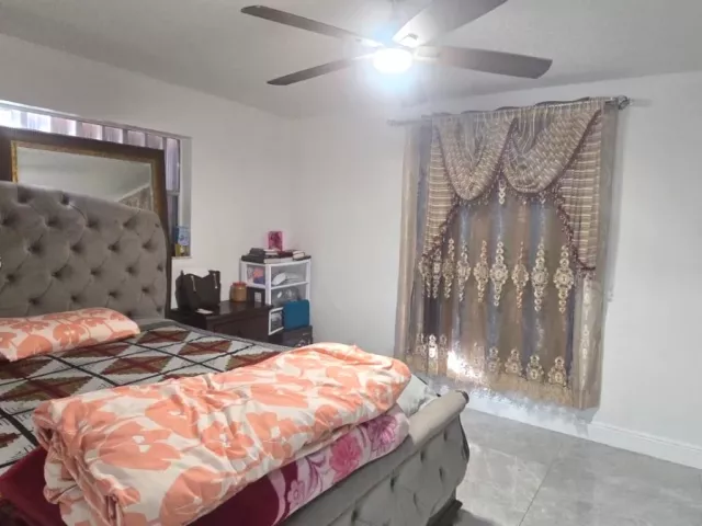 Продажа дома по адресу 565 NW 54th St - фото 7529291