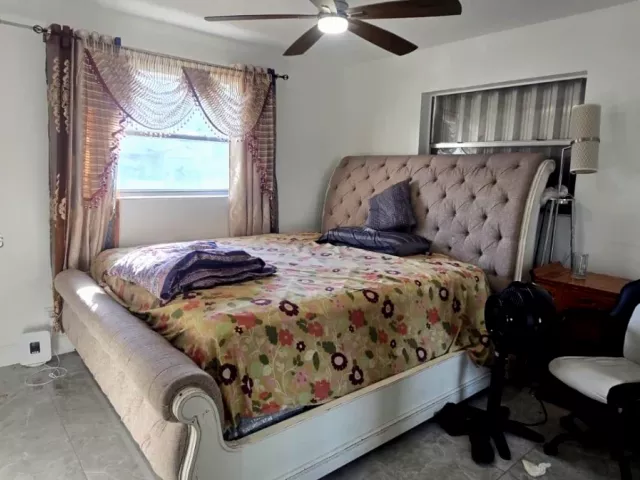 Продажа дома по адресу 565 NW 54th St - фото 7529294