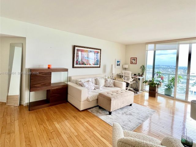 Квартира в аренду номер3609 - фото 7502075