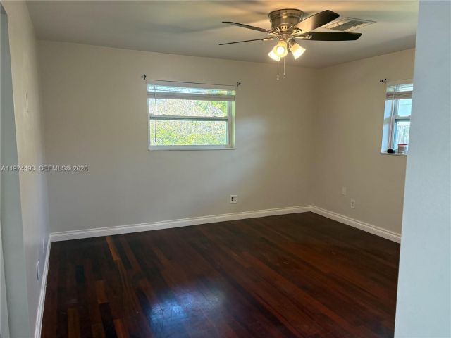 Дом в аренду по адресу 3617 Cleveland St - фото 7474555