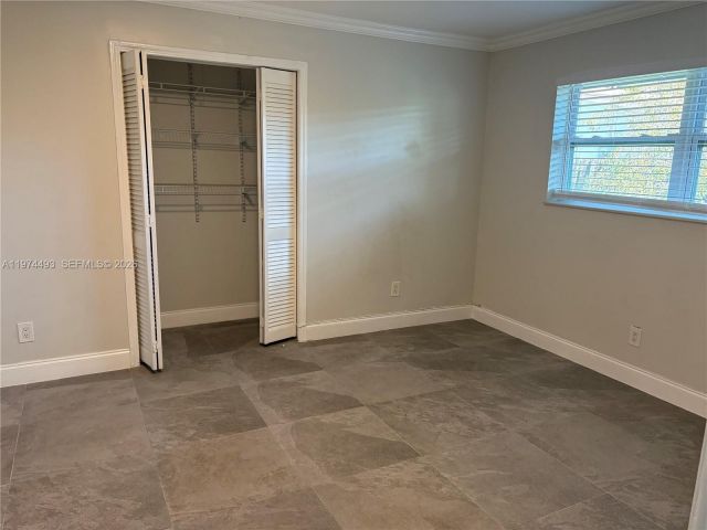 Дом в аренду по адресу 3617 Cleveland St - фото 7474556