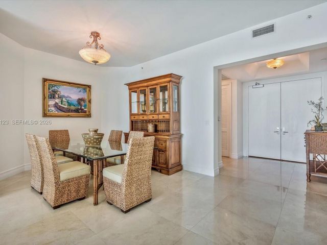 Продажа квартиры #1202 - фото 7497573