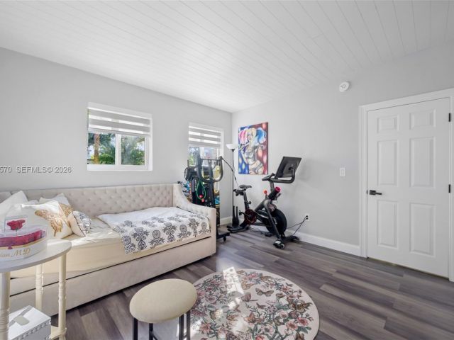 Дом в аренду по адресу 1935 Keystone Blvd 1935 - фото 7526516