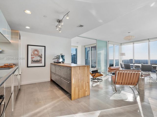 Продажа квартиры #3807 - фото 7488381