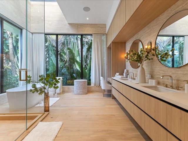 Дом в аренду по адресу 1510 W 23rd St - фото 7469150