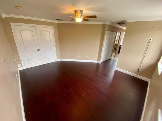 Дом в аренду по адресу 13851 SW 38th Ln - фото 7466225