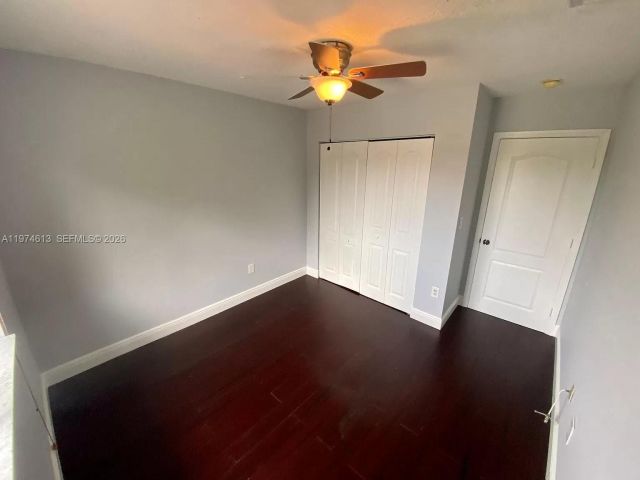 Дом в аренду по адресу 13851 SW 38th Ln - фото 7466229