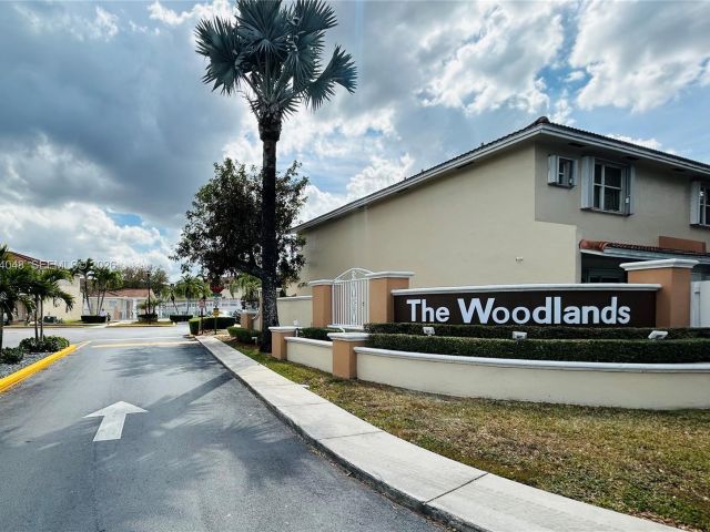 Продажа дома по адресу 13890 SW 64th St - фото 7522266