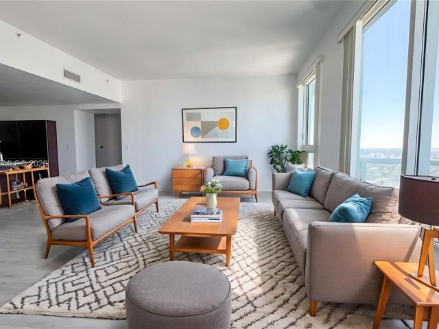 Квартира в аренду номер4112 - фото 7495173