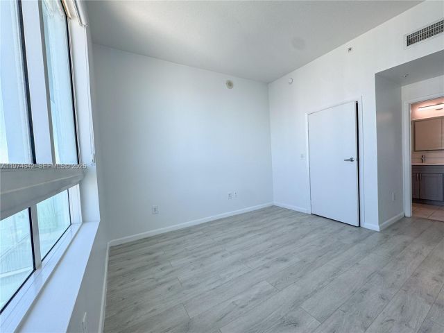 Квартира в аренду номер4112 - фото 7495181