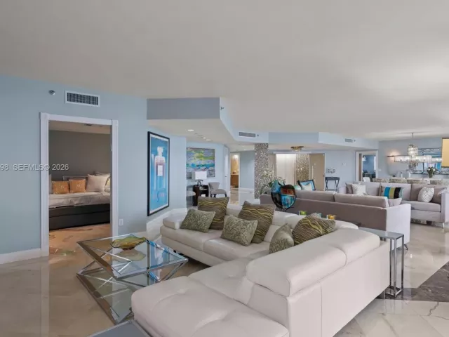 Продажа квартиры #1006 - фото 7488692