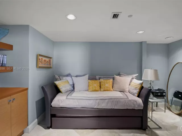 Продажа квартиры #1006 - фото 7488694