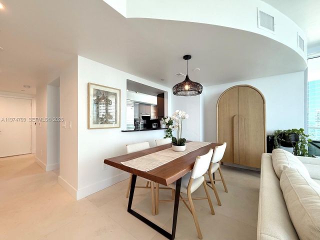 Продажа квартиры #2002 - фото 7511718