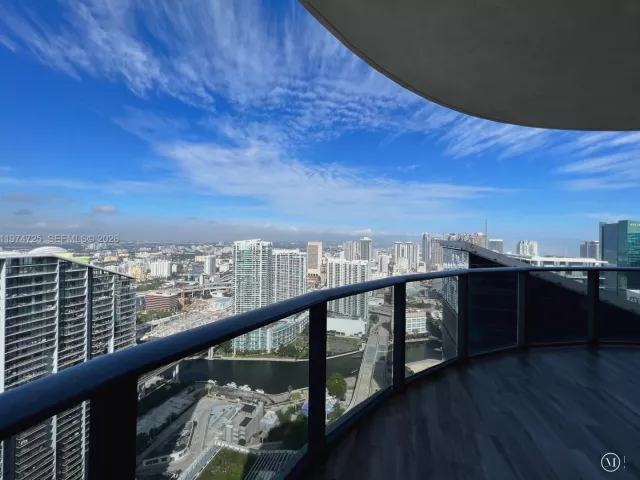 Квартира в аренду номер5309 - фото 7452387