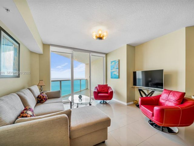 Квартира в аренду номер3605 - фото 7518014