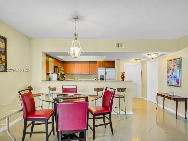 Квартира в аренду номер3605 - фото 7518017