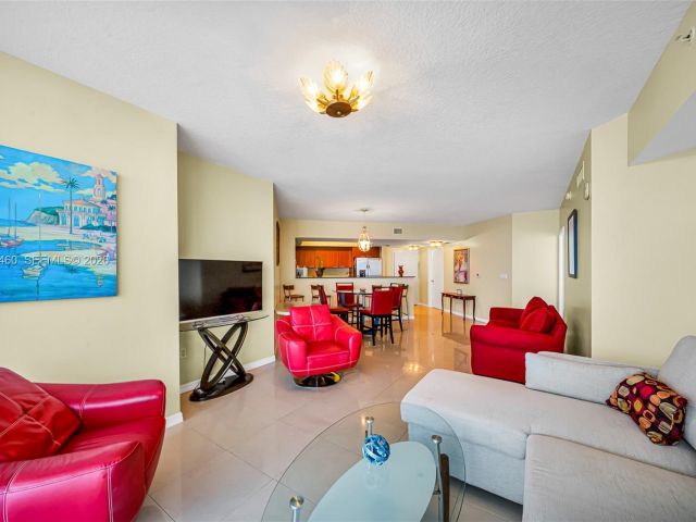 Квартира в аренду номер3605 - фото 7518019