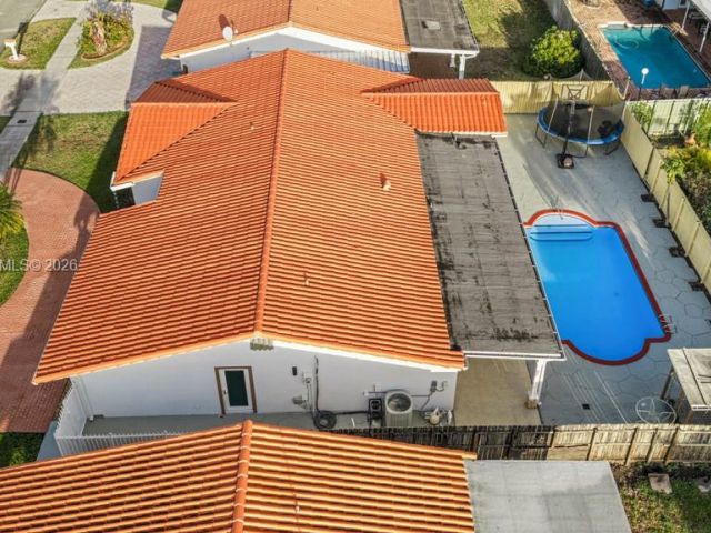 Продажа дома по адресу 13170 SW 20th St - фото 7515415