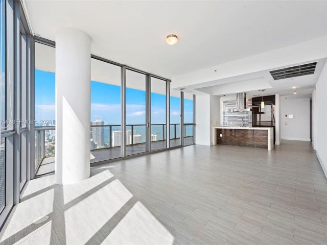 Квартира в аренду номер4405 - фото 7483826