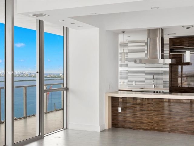 Квартира в аренду номер4405 - фото 7483827