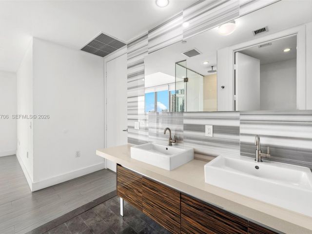 Квартира в аренду номер4405 - фото 7483835