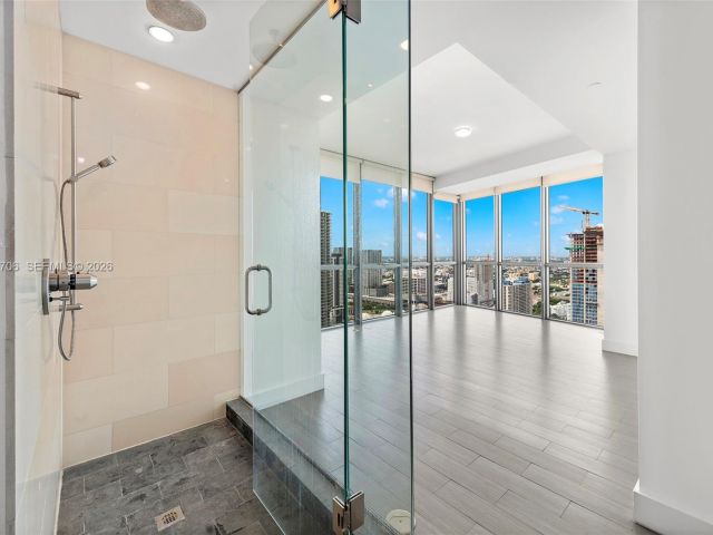 Квартира в аренду номер4405 - фото 7483836