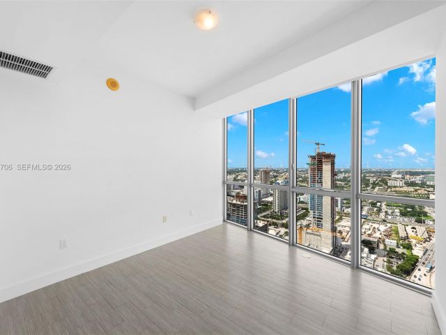 Квартира в аренду номер4405 - фото 7483840