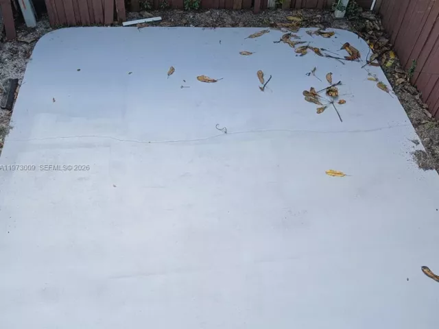 Дом в аренду по адресу 13511 NE 24th Pl - фото 7475327