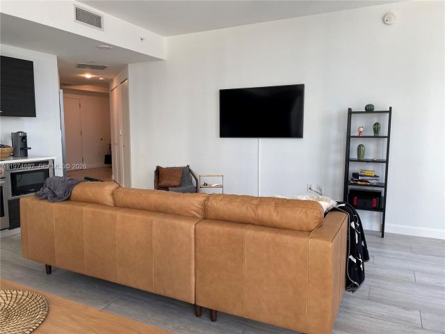 Продажа квартиры #1206 - фото 7508247