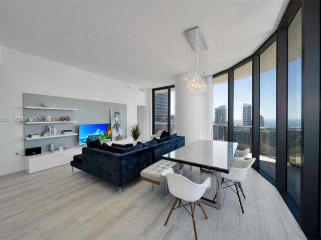 Продажа квартиры #4406 - фото 7522440