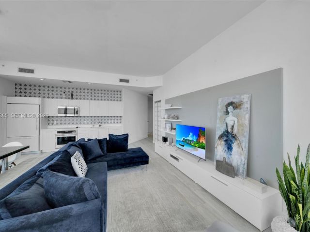 Продажа квартиры #4406 - фото 7522443