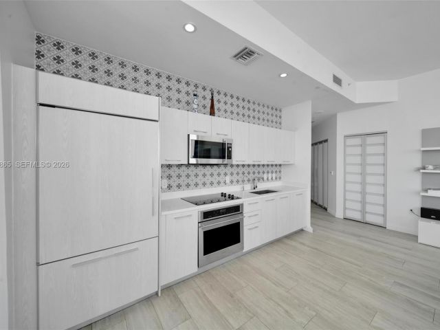 Продажа квартиры #4406 - фото 7522445