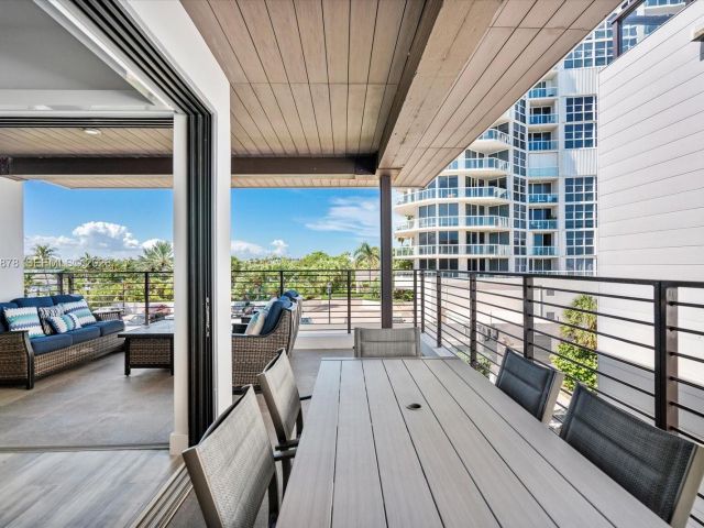 Дом в аренду по адресу 332 Balboa St - фото 7474505