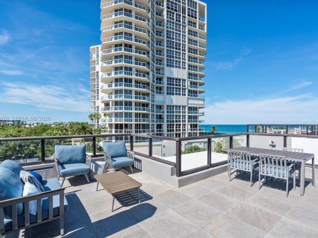 Дом в аренду по адресу 332 Balboa St - фото 7474506