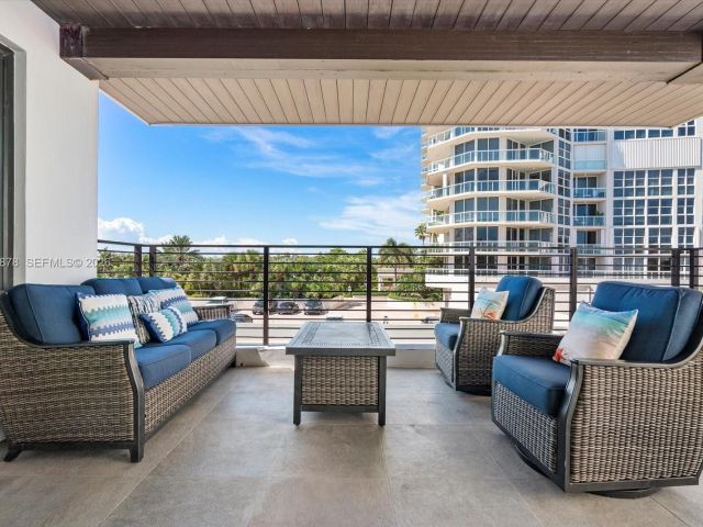 Дом в аренду по адресу 332 Balboa St - фото 7474508