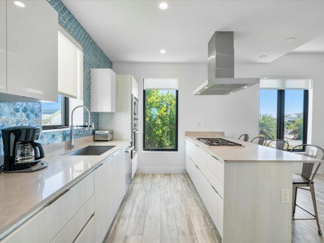 Дом в аренду по адресу 332 Balboa St - фото 7474512