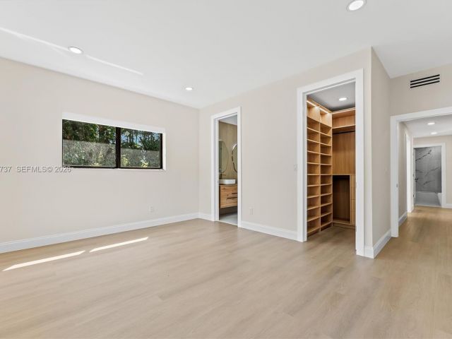 Продажа дома по адресу 4144 Alton Rd - фото 7468762