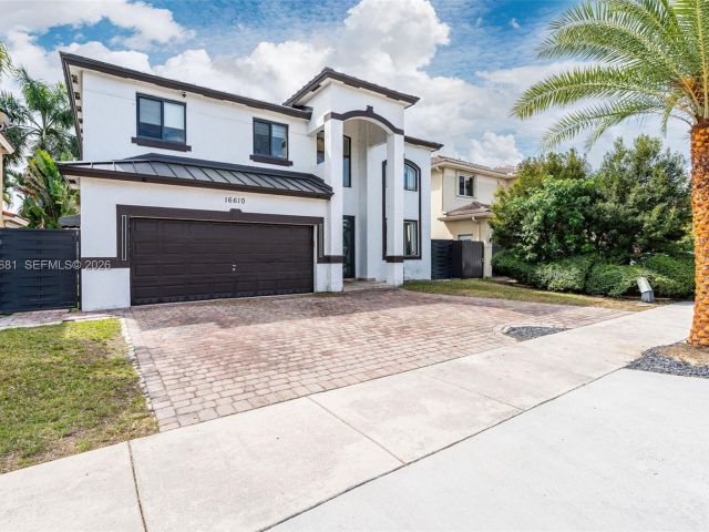 Продажа дома по адресу 16610 SW 57 LN - фото 7525736